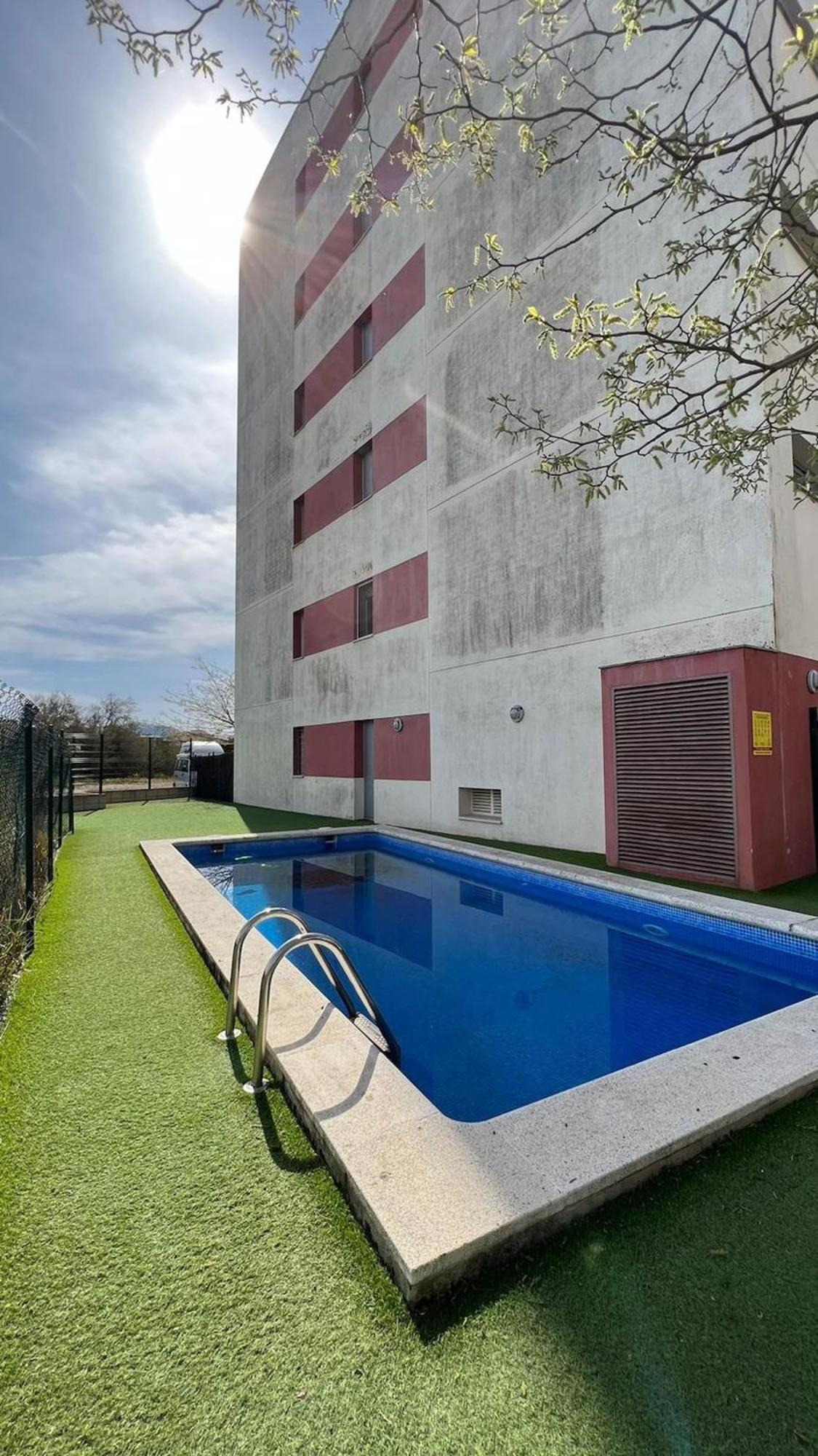 Apartamento Acogedor Con Piscina En Santa Margarita Ρόζες Εξωτερικό φωτογραφία