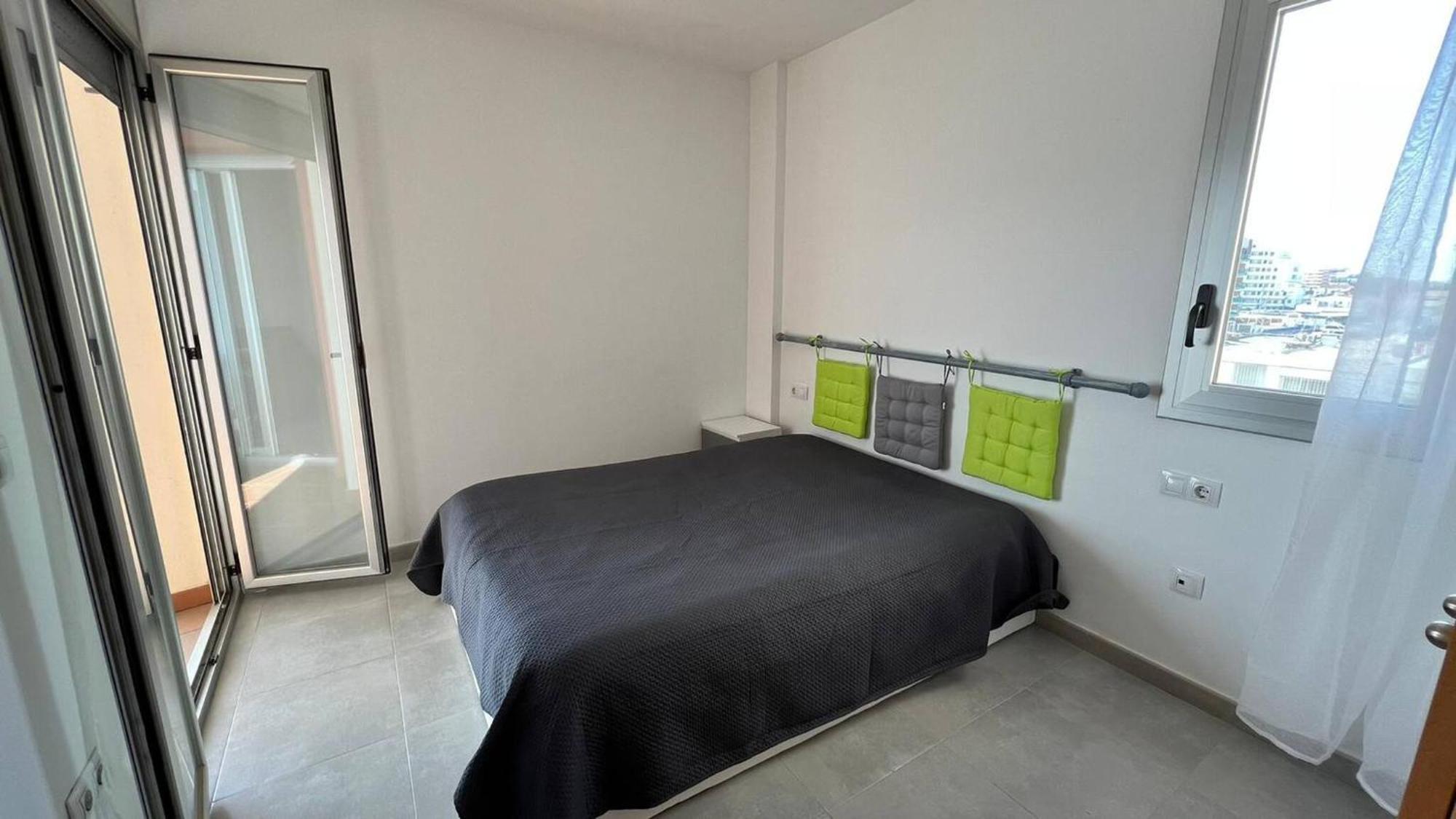 Apartamento Acogedor Con Piscina En Santa Margarita Ρόζες Εξωτερικό φωτογραφία