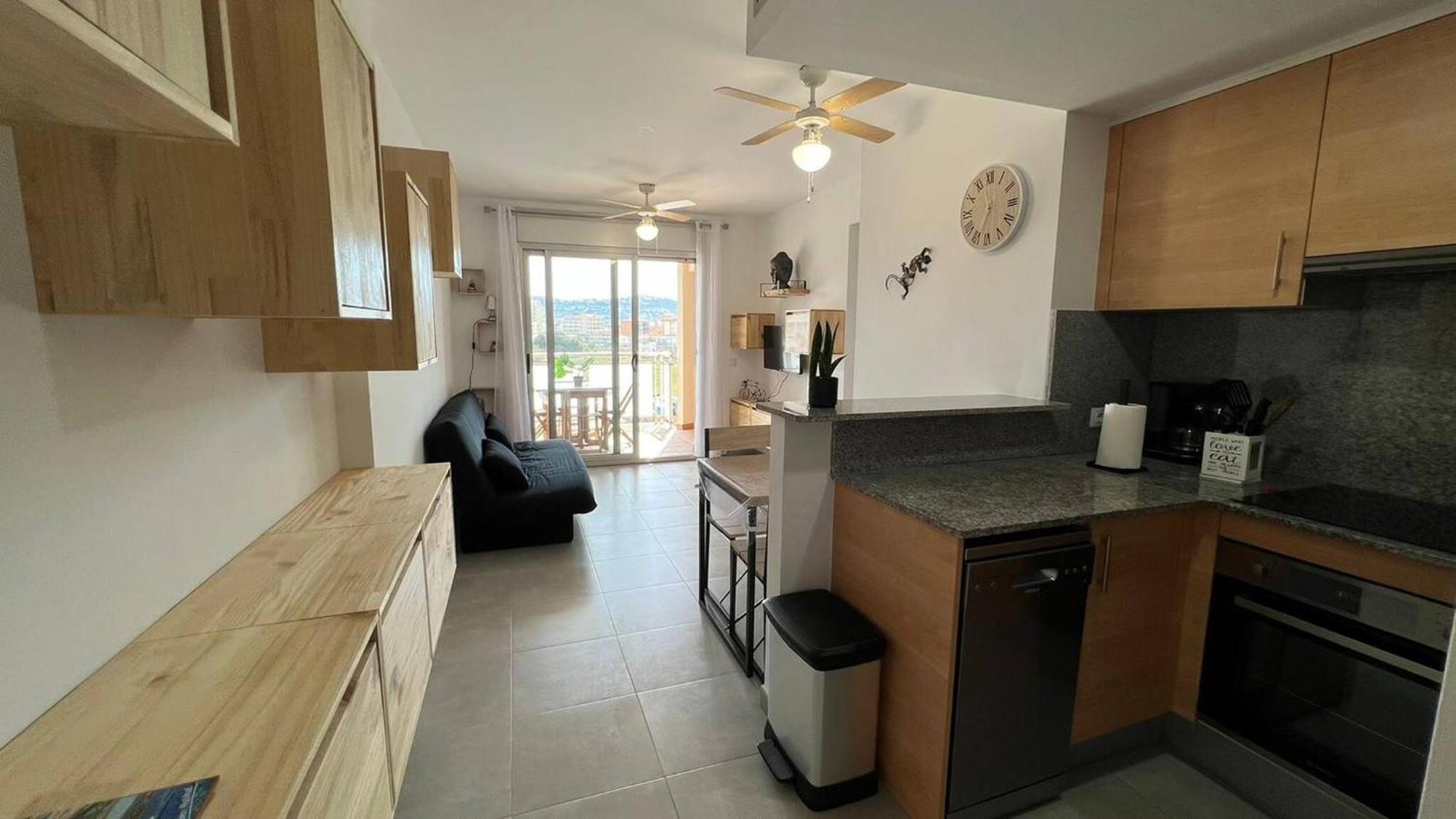 Apartamento Acogedor Con Piscina En Santa Margarita Ρόζες Εξωτερικό φωτογραφία