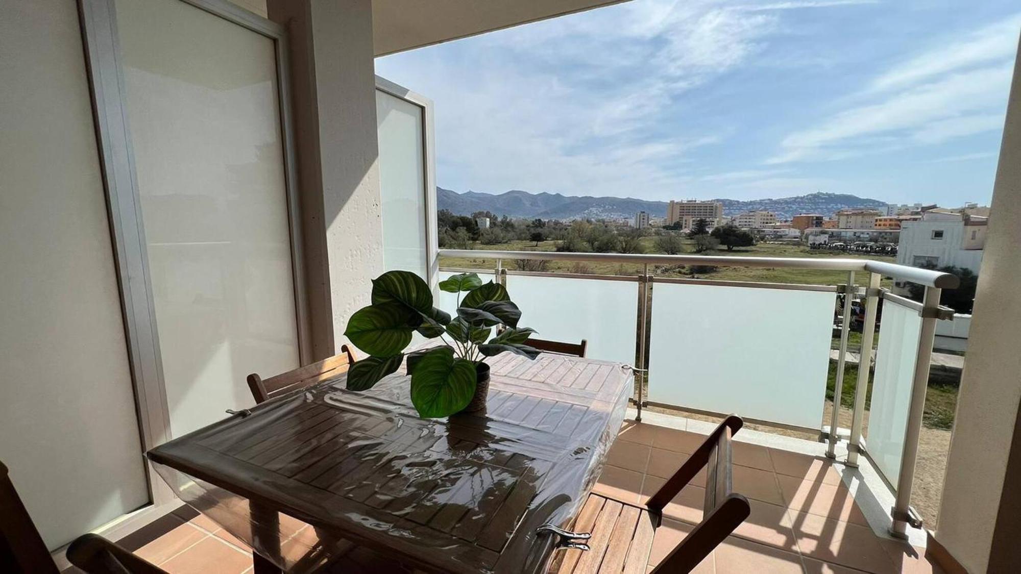 Apartamento Acogedor Con Piscina En Santa Margarita Av-21 Ρόζες Εξωτερικό φωτογραφία